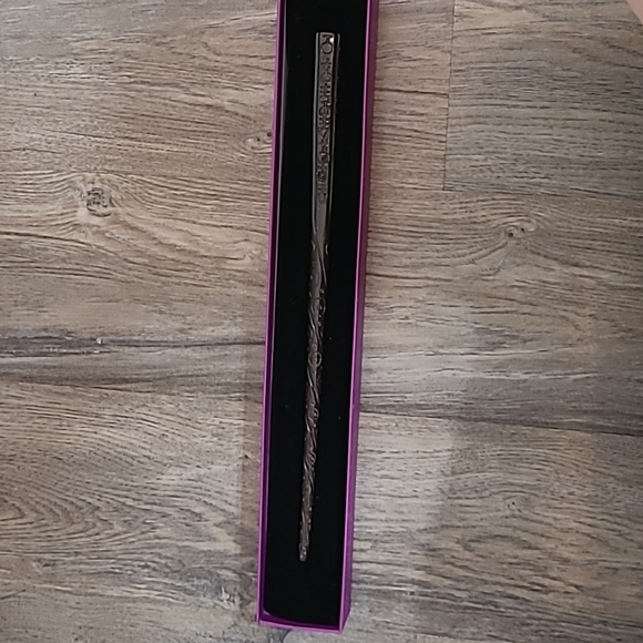 Harry Potter Sirius Black Replica Wand - Picture 1 of 5